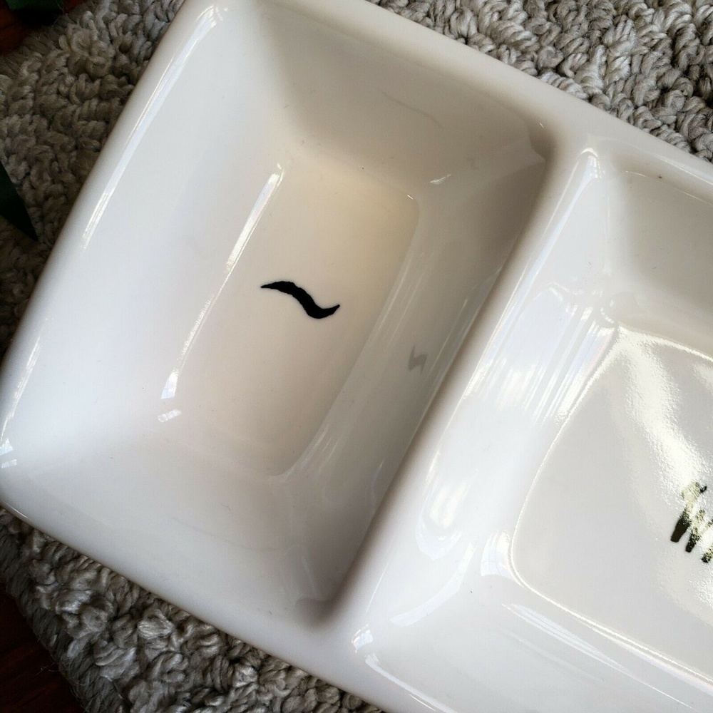 Rae Dunn When In Doubt Wing It Out Makeup Storage - Picture 4 of 8